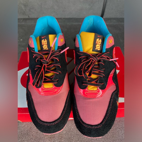 NIKE AIR MAX 1 SE Chinatown New York - Picture 2 of 6